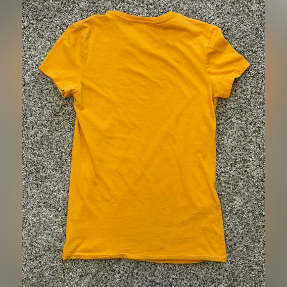 The North Face Summit Gold Logo Short Sleeve Shirt - Picture 4 of 4